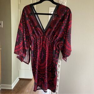 SNAP Women Kimono geometric style knit dress with elastic waste-band size small.
